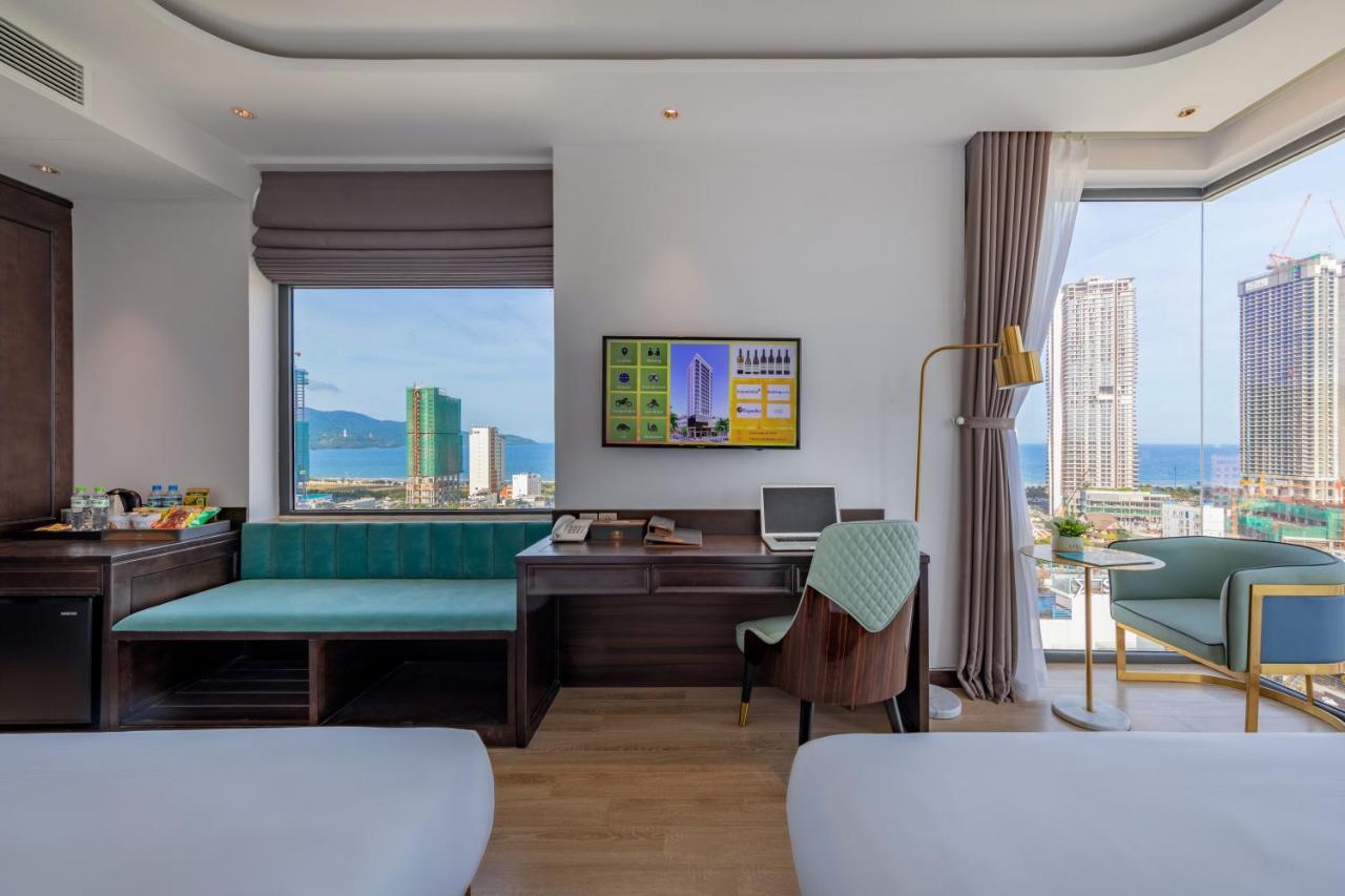 Cordial Grand Hotel Da Nang Beach - Infinity Rooftop Pool Exterior foto
