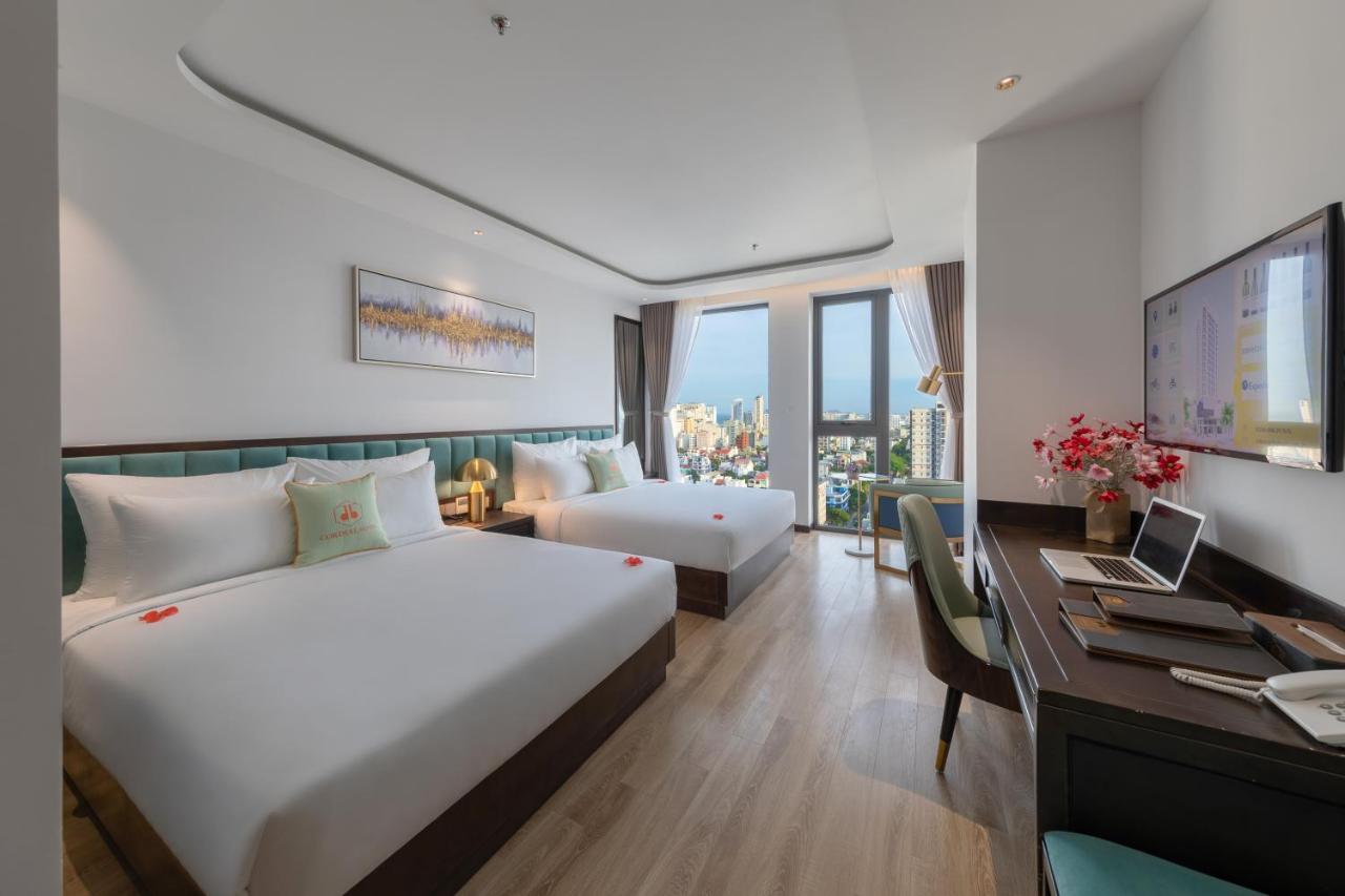 Cordial Grand Hotel Da Nang Beach - Infinity Rooftop Pool Exterior foto