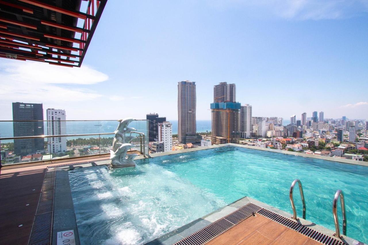 Cordial Grand Hotel Da Nang Beach - Infinity Rooftop Pool Exterior foto